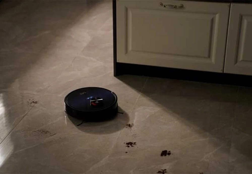 robotic vacuum cleaner self emptying